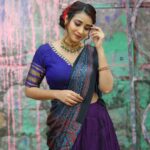 Bhanu Sri Mehra Instagram - 💙 @myriti Pic: @naveen_photography_official #bhanusree🔥❤️ #hybridpilla