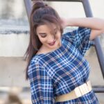 Bhanu Sri Mehra Instagram - The secret to beauty is simple be who you are 💙 @saicharanthejareddyphotography @hairstylistravi #happysunday #weekend #behappy