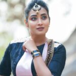 Bhanu Sri Mehra Instagram - 🌸 @sudha_boutique #bhanusree🔥❤️ #beauty #peace #hybridpilla