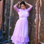 Bhanu Sri Mehra Instagram - Let the good times roll 🥰 Outfit by :@sudha_boutique Pic:@anil_photographs #retro #look #superqueen #bhanusree🔥❤️ #hybridpilla