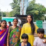 Bhanu Sri Mehra Instagram - Done Tirumala Darshan feeling so blessed 🙌 #omnamovenkateshaya #blessed #devotional #tirumala #bhanusree🔥❤️