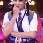 Bhanu Sri Mehra Instagram - E pics na school days gurtu chestunnai 💗 @zeetelugu #superqueen #show #bhanusree🔥❤️ #hybridpilla