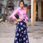 Bhanu Sri Mehra Instagram - I love myself the simplest most powerful revolution ever ✨ @mudradesigninghome @saicharanthejareddyphotography @hairstylistravi #new #look #pinklove #bhanusree🔥❤️ #hybridpilla #selflove