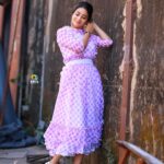 Bhanu Sri Mehra Instagram - Let the good times roll 🥰 Outfit by :@sudha_boutique Pic:@anil_photographs #retro #look #superqueen #bhanusree🔥❤️ #hybridpilla