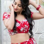 Bhanu Sri Mehra Instagram - Satisfy your soul, not the society 📸:@saicharanthejareddyphotography Outfit:@divya_varun_offical #redlove #happyday #bhanusree🔥❤️ #hybridpilla #positivevibes