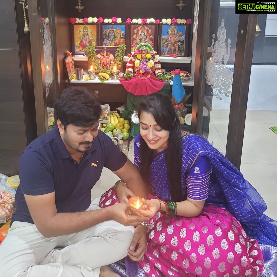Bhanu Sri Mehra Instagram - Happy Diwali 🧨 glowing with peace ✌ joy and prosperity ✨ Outfit by:@jahnavivarmalabel #festival #Diwali #mood #peace #enjoy #bhanusree🔥❤️ #hybridpilla