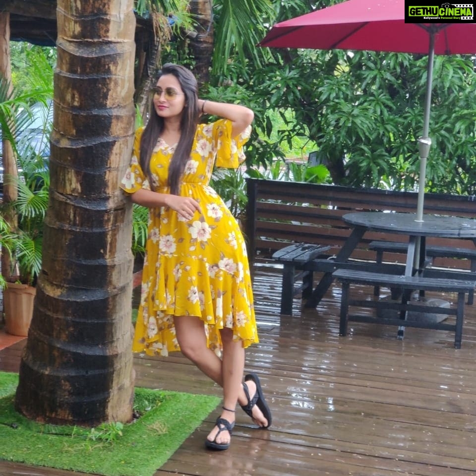 Bhanu Sri Mehra Instagram - 🐠 #bhanusree🔥❤️ #tollywoodactress #actor #goalove #bhanusree