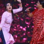 Bhanu Sri Mehra Instagram - A mother is she who can take the place of all others but whose place no one else can take!! Ma Amma 👩‍👧💗 @zeetelugu @paulino_pictures #superqueen #motherlove #zeetelugu #newshow #hybridpilla #bhanusree🔥❤️