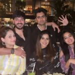 Bhanu Sri Mehra Instagram - Dinner time with friends @ashu_uuu @sipligunjrahul @i.ali.reza @jaswanth_jessie #nightout #withfriends #happyday #bhanusree🔥❤️