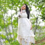 Bhanu Sri Mehra Instagram - You're something between a dream and a miracle ✨ 💕 📸:@melvin_photography666 * * #herself #love #peace #white #loveyourself #bhanusree🔥❤️ #zeetelugu