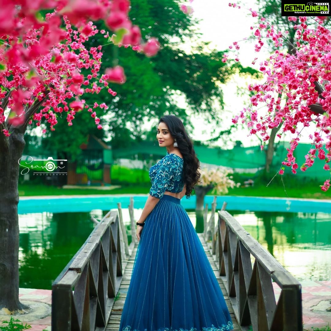 Bhanu Sri Mehra Instagram - Beauty attracts the eye but personality captures the heart ❤ 💙 Outfit by:@divya_varun_offical 📸:@sravanphotographyofficial #bluelove #beauty #southindianactress #tollywoodactress #bhanusree🔥❤️