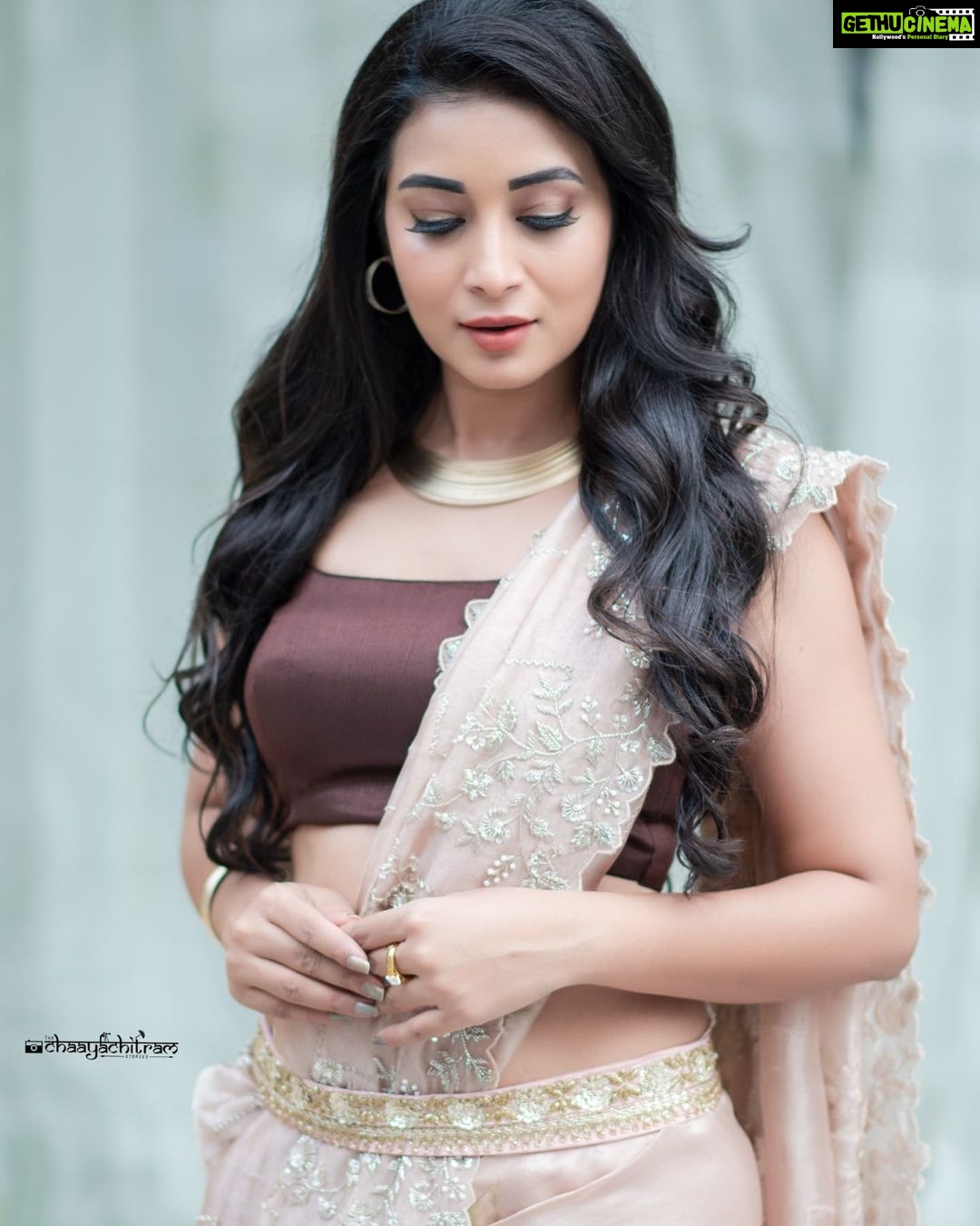 Bhanu Sri Mehra Instagram - Everybody wants to be a Dimond but very few are willing to get out 🤎 Outfit:@divya_varun_offical 📸:@saicharanthejareddyphotography * * * #tollywoodactress #lovestyle #newpost #bhanusree🔥❤️