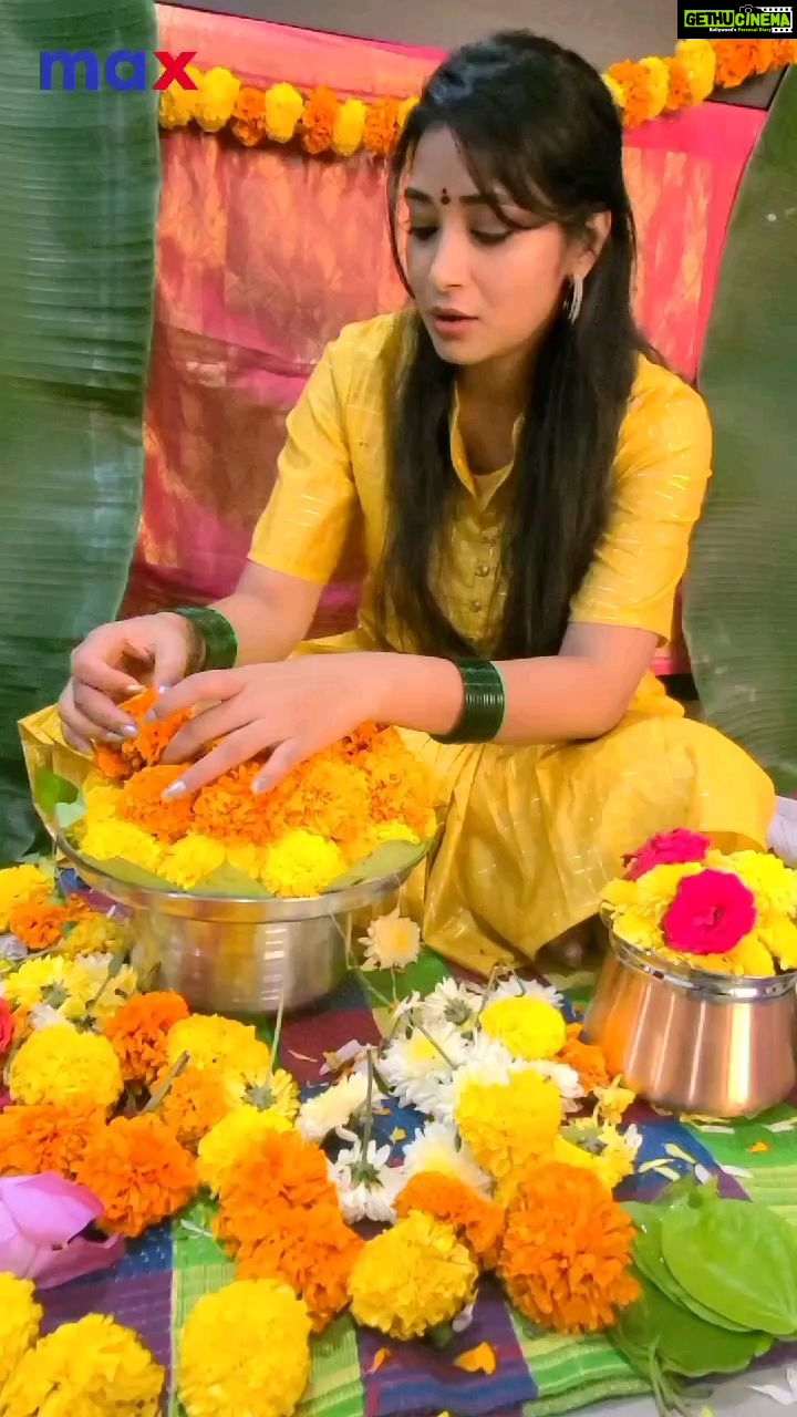 Bhanu Sri Mehra Instagram - Dasara is all about togetherness and the festive grandeur. For my Dasara shopping, I couldn’t think of anything other than Max. Their exquisite range of festive collections, made me shine in glitter and grace. What are you waiting for? Visit your nearest Max store and make your Dasara celebrations better, endukante..#ManaDasaraManaMax!✨ Look 1: Mustard Kurta- 1599/- Look 2: Red Kurta- 1699/- Shop & win exciting gifts WhatsApp "Dasara" To 9008411111 Follow @maxfashionindia for more fashion updates! #MaxFashion #ManaDasaraManaMax #Dasara #MaxFashionStores #MaxFestivities #MaxCelebrations #MaxFamilyShopping #IndianWear #EthnicCollection #FestiveCollection #EthnicWear #FusionWear #FestiveWear #Shopping #Dasara #Dasara2021 #DasaraShopping #paidpartnership #ad