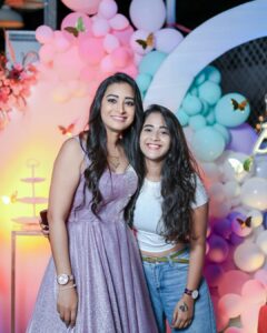 Bhanu Sri Mehra Instagram - 💖
Outfit:@divya_varun_offical
📸:@saicharanthejareddyphotography 
@abhiclicksphotography 
@candid_shoooter_
Decors by :@4ever_eventz
#birthday
#friends 
#bhanusree🔥❤️