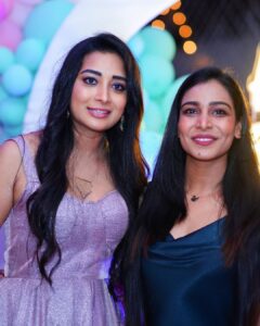 Bhanu Sri Mehra Instagram - 💖
Outfit:@divya_varun_offical
📸:@saicharanthejareddyphotography 
@abhiclicksphotography 
@candid_shoooter_
Decors by :@4ever_eventz
#birthday
#friends 
#bhanusree🔥❤️
