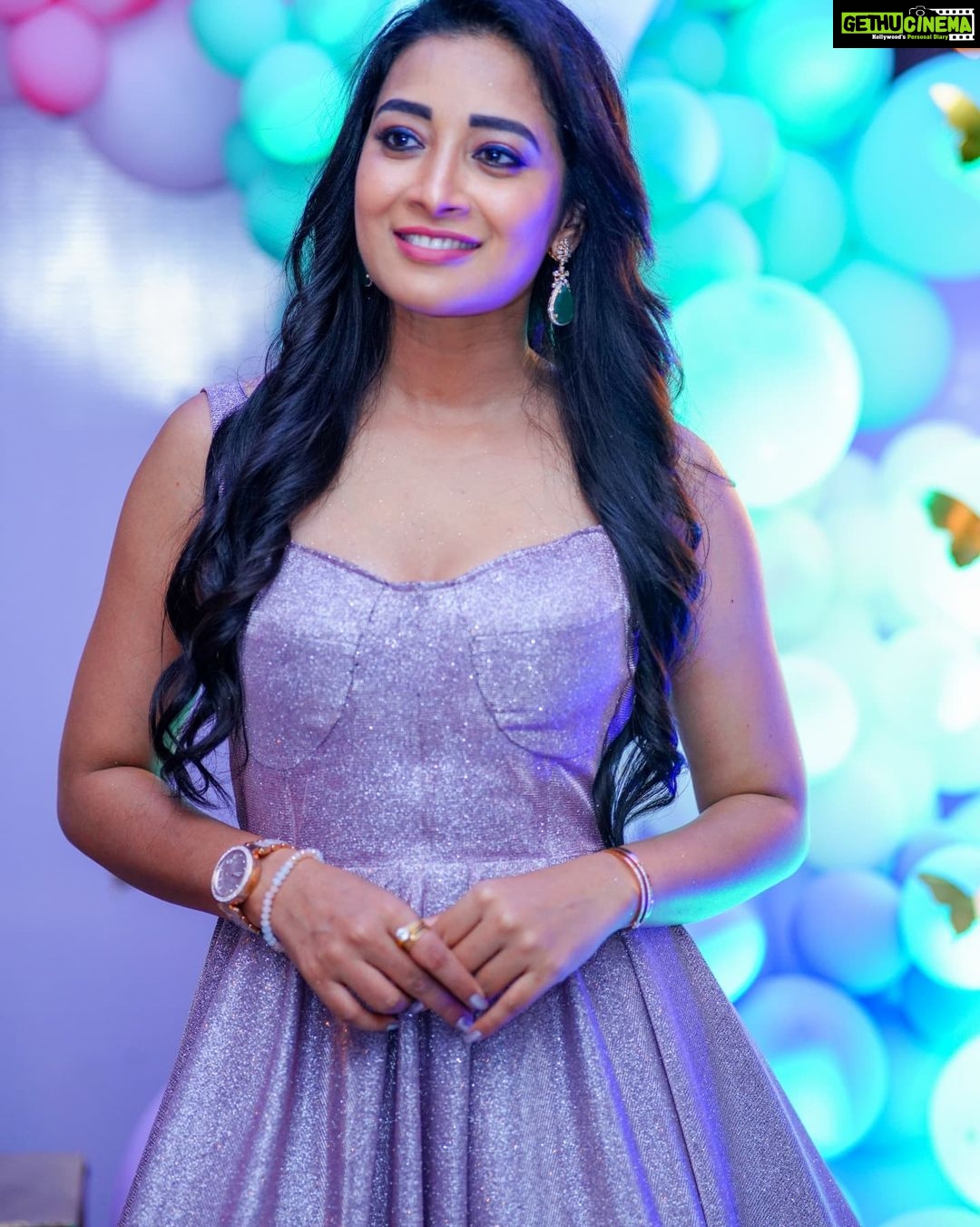 Bhanu Sri Mehra Instagram - My happy day 🤩💃 Outfit by:@divya_varun_offical Click 📸:@@saicharanthejareddyphotography @abhiclicksphotography @candid_shoooter_ Decors by:@4ever_eventz #happyday #chill #bday #girl #bhanusree🔥❤️