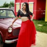 Bhanu Sri Mehra Instagram - ❤🖤 Outfit:@navya.marouthu Click:@sravanphotographyofficial Earrings:@pretty.jewelbox Location:@chayachitram_studio #actor #actorslife #busy #bhanucutefanpage #bhanusri #bhanusree🔥❤️ #hybridpilla