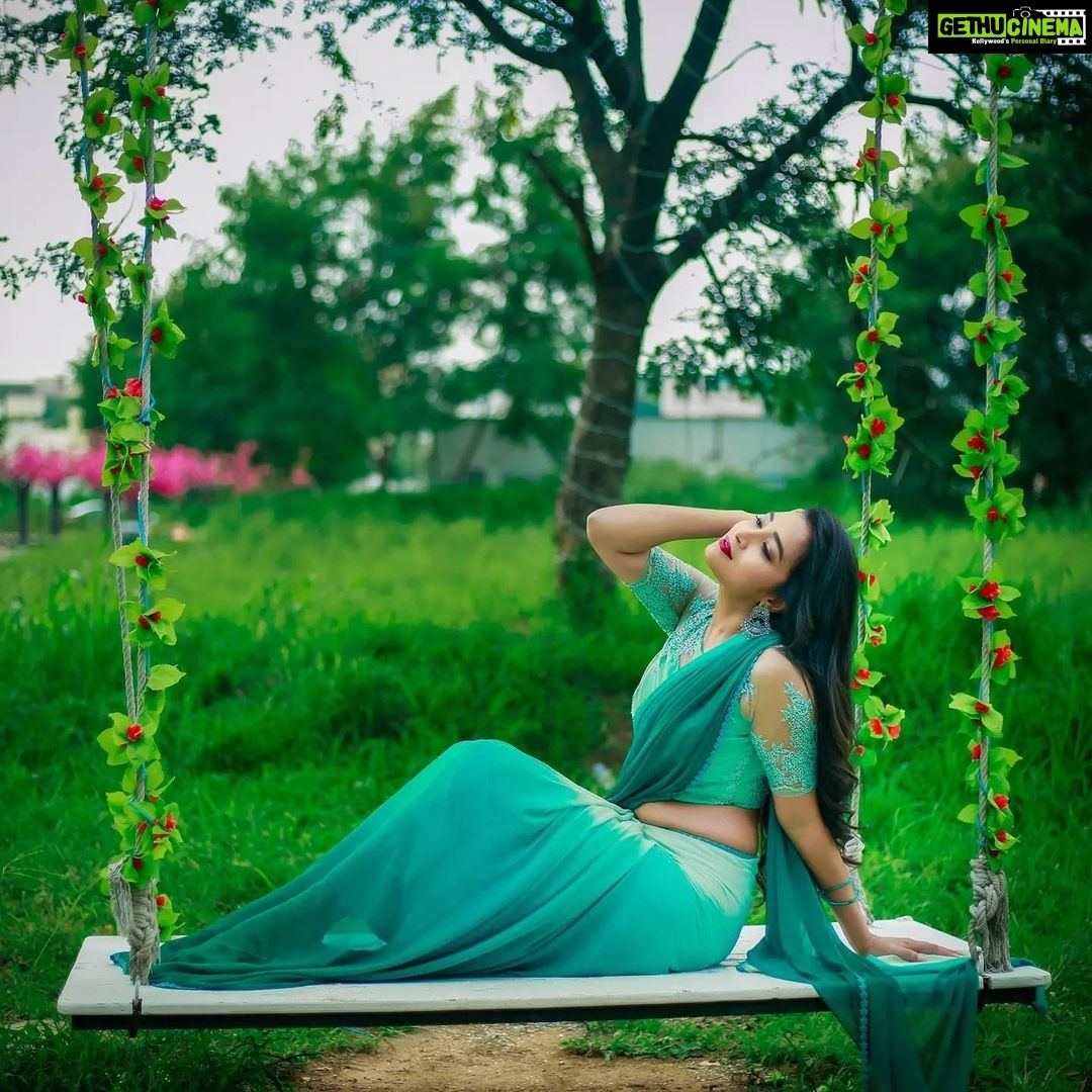 Bhanu Sri Mehra Instagram - Inner beauty needs no make up. @navya.marouthu 📸:@sravanphotographyofficial Hairstyle:@hairstylistravi . . #bhanusree🔥❤️ #beauty #girl #southindianactress #tollywoodactress #newclick #happymood #bhanusree🔥❤️ #hybridpilla
