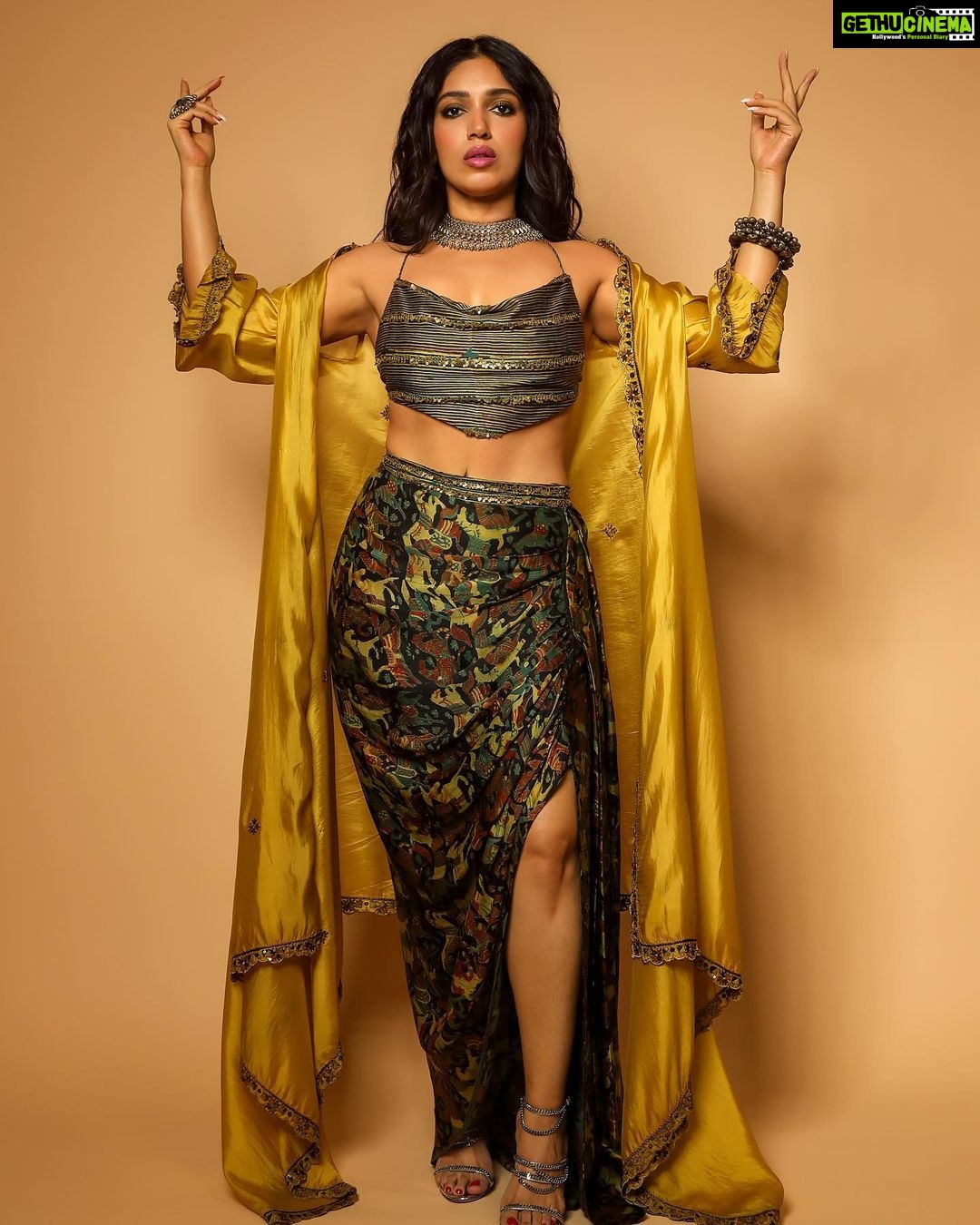 Bhumi Pednekar Instagram - 🫶 . . . #hello #instagram #saturday #love #trending