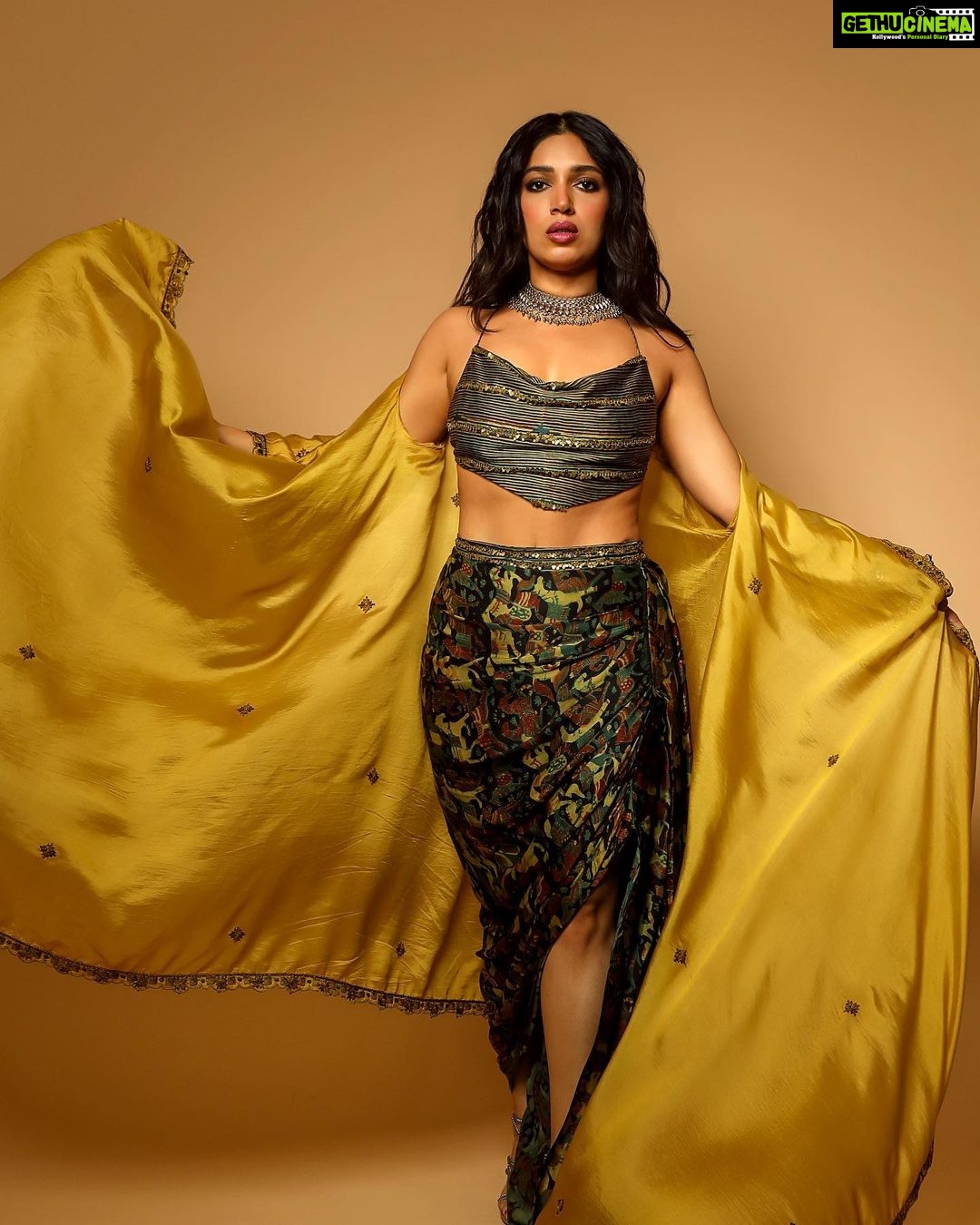 Bhumi Pednekar Instagram - 🫶 . . . #hello #instagram #saturday #love #trending