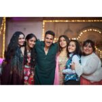 Bhumi Pednekar Instagram - Return to feelings tomorrow with #Rakshabandhan In cinemas . So much love for everyone involved in making this beautiful film ❤️ . . . @aanandlrai @akshaykumar #HimanshuSharma @kanika.d @neeraajysood @seemabhargavapahwa @sadiaakhateeb @isahilmehta @deepikapoo @smrithisrikanth @sahejmeen @realhimesh @kamil_irshad_official #AlkaHiranandani @cypplofficial #CapeOfGoodFilms @zeestudiosofficial @zee5 @zeemusiccompany @zeecinema @canyoupriya @vbfilmwala @b100nam