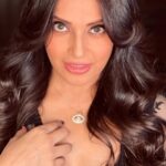 Bipasha Basu Instagram - 💖 #loveyourself