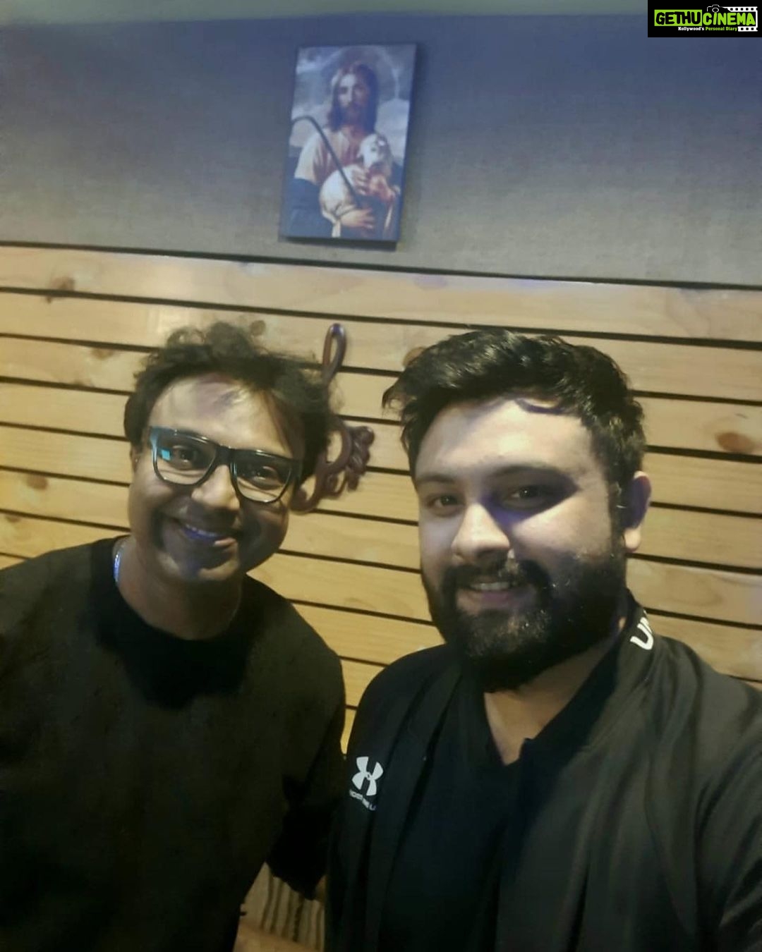 D. Imman Instagram - #Kylaa from #Captain Releasing today 5pm in the magical vocals of Shreyaghoshal and Yazin Nizar! Give it a listen! I hope you enjoy it! Lyric by Karky! A #DImmanMusical Praise God! @shreyaghoshal @yazin_nizar @madhankarky @shaktisoundarrajan @aryaoffl
