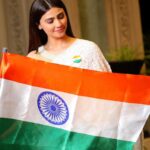 Daisy Shah Instagram – Happy Independence Day 🇮🇳 
#IndiaAt75 #jaihind