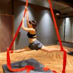 Daisy Shah Instagram - This ain’t no 🐒 bizzzness . . . #aerialsilks #daisyshah #hanginthere