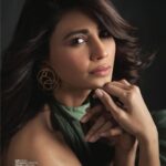 Daisy Shah Instagram – It’s the only thing. 
#iukuk 
.
.
.
Magazine: @tlj_magazine 
Editor: @nehamiglani11 
Creative Director: @ankurvadhera 
Stylist: @krishi1606 
📸: @kevin.nunes.photography x @rohitdey793 
MUA: @surbhisarvesh 
Hair: @leenaofficials 
Outfit: @pariscreation7 
Jewellery: @putstyle07 
📍 : @studio211mumbai 
PR: @greenlight__media 
Co-ordinated by: @nadiiaamalik 
.
.
.
#aug2022 #magazinecover #daisyshah