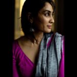 Deepti Sati Instagram - Looking for ya in the 🌧 Shot by @clintsoman Styled by @styledbyzoya_ Saree by @chaaya.in #monsoonportraits #monsoon #love #feels