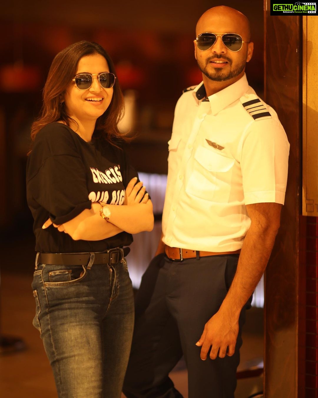 Dhivyadharshini Instagram - Happyyy birthday my dear younger one ❤️ From the tender age of 16 you were so sure, you wanted to wear that uniform, you worked sooo hard, studied sooo hard in a small room in a different city, with no one around you pampering you but still came out of that exam in flying colours , while 95 percent of students fail in their first attemp, you passed with zero tutor, that determination n hardwork and perseverance of doing everything in the straight hard way to achieve your goal alwys amazes asha n me. I still remember the first foto u sent me with this uniform as a student, from there to here you have come alonggg way.Sometime i don’t understand your vision and goal but it doesn’t mean I’m not proud of you… forgive my ignorance. Iam beyond proud of you my boy, it’s jus that I don’t tel u that… And let me tell you u have just started… May God bless you with alll the goodness in this whole world and protect your heart with lots of love... happy bday thambi #cheers to many more memories #SudharshanNeelakandan #pilot #uniform #ddneelakandan #aug15 #hbd #inversionflightacademy #flydubai #flydubaicrew DXB