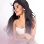 Divya Bharathi Instagram - It’s a vibe 🧚🏻‍♂️ Styling @styled_by_arundev Mua @shibin4865 Shot by @plan.b.actions @jibinartist Outfit @devraagh
