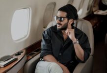 Dulquer Salmaan Instagram - Andhra we are coming to you ! First stop Vijayawada and then onto Vizag !! Cannot wait to meet all of you!!! #SitaRamam #PromoTour @hanurpudi @mrunalthakur @rashmika_mandanna @sumanth_kumar @bhumika_chawla_t @vennelakish @sharma_murli @tharunbhascker #ChalasaniAswaniDutt @composer_vishal #PSVinod #KotagiriVenkateswaraRao @mrsheetalsharma @vyjayanthimovies @swapnacinema @dqswayfarerfilms @lyca_productions @swapnaduttchalasani @priyankacdutt @sonymusic_south @tsunilbabu @ali_thohts @prasanth_ank7 @shreyaas_krishna @madhankarky @ashwathbhatt @sillymonksnt @shreyasgroup @swiggyindia @paytmtickets @radiocityindia @geethagautham @anilandbhanu @ursvamsishekar @prasad_darling @mrinal96 @sheelapanicker026 @bendthespoonmarketing #SitaRamamFromAug5 #declassifiesonAUG5 #DulquerSalmaan #SitaRamamTelugu #SitaRamamTamil #SitaRamamMalayalam #SitaRamamMovie