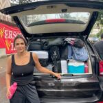 Esha Deol Instagram – Always loaded for shoots 👊🏼
 @suniel.shetty It’s about time I took your suggestion of an add on carry truck 😂 to fit my stuff. 

#eshadeol #workmode #shootlife #trendingreels #loaded #hustling