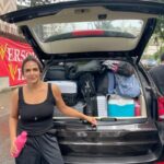 Esha Deol Instagram – Always loaded for shoots 👊🏼
 @suniel.shetty It’s about time I took your suggestion of an add on carry truck 😂 to fit my stuff. 

#eshadeol #workmode #shootlife #trendingreels #loaded #hustling