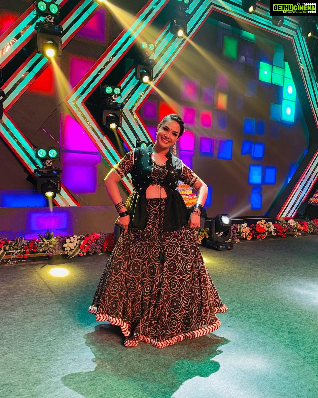 Hari Teja Instagram - Outfit: @saptarangstudio Styled : @rishita.madas ❤️❤️ Jewellery: @thetrinkaholic ❤️ PC: @geethasowjanyaanchor