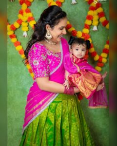 Hari Teja Instagram - These are the days I never want to forget .. holding u is my favourite part of life .. loads of love to u my bhoomi talli ❤️ Thank u @riya_designing_studio for these beautiful outfits ❤️❤️ PC: @giggles_photography_hyd ❤️. Makeup & hair : @vimalareddymakeovers ❤️