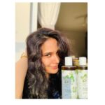 Hari Teja Instagram - As a new mother my companion for postpartum hair fall is @secrethairoil I can trust by the Black Charm oil as it’s completely natural and provides all the right care for a healthier looking hair. As a mother I always choose natural products, what about you?