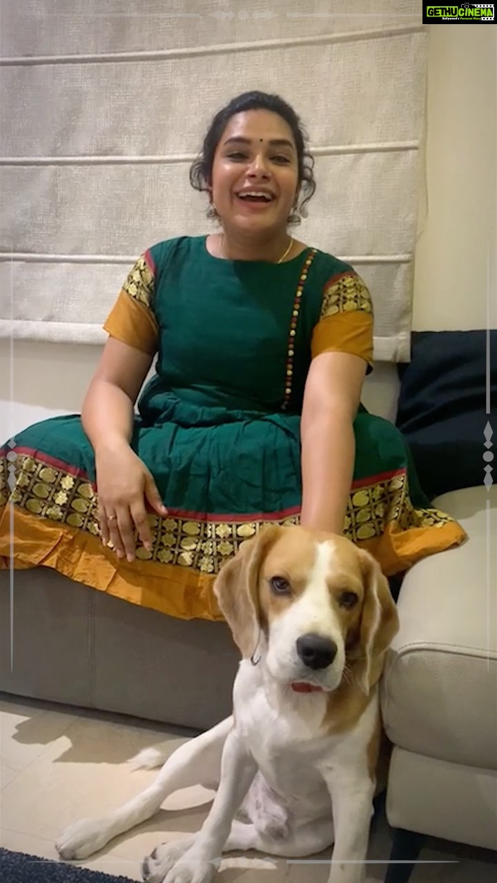 Hari Teja Instagram - Be a responsible pet parent and understand the importance of REAL NUTRITION. My Laddu seems to be relishing his FRESH, NUTRITIOUS & HEALTHY meals by @momandpaw.in which makes customised meals for your pet according to their needs. FEED FRESH, FEED HEALTHY and see the difference.❤️🐶