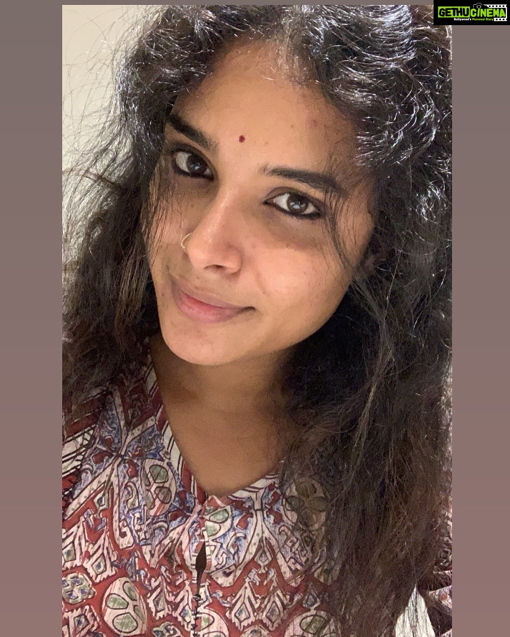 Hari Teja Instagram - Life changes very quickly in a very positive way if u let it...🌺