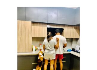 Hari Teja Instagram - Spending that quality family time ❤️ how’s quarantine treating u guys? Don’t forget to stay home .. & stay safe ..😇 @deepakkrao1985 ☺️ #forever #love #laddu #happyme #blessed ☺️