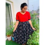 Hari Teja Instagram - Being a new mom is not easy 😅. Sleepless nights and long hours of breastfeeding/pumping have become my new normal 🤱. On days that I do have some energy and decide to dress up, I wear the feeding friendly dresses by @wearemeerabharadwaj . These dresses are simply awesome💃! They look like any other kurta but are the most comfortable feeding wear you can find. They don't have any zips or buttons and they give complete privacy to the nursing mom to feed wherever she needs to 😍. Hats off to the innovative design. Do check out their lovely collection on their website www.meerabharadwaj.com and use coupon code HARITEJA to take Rs 100/- off your first purchase.(Valid through June 7th '21 only). 🙂🙂