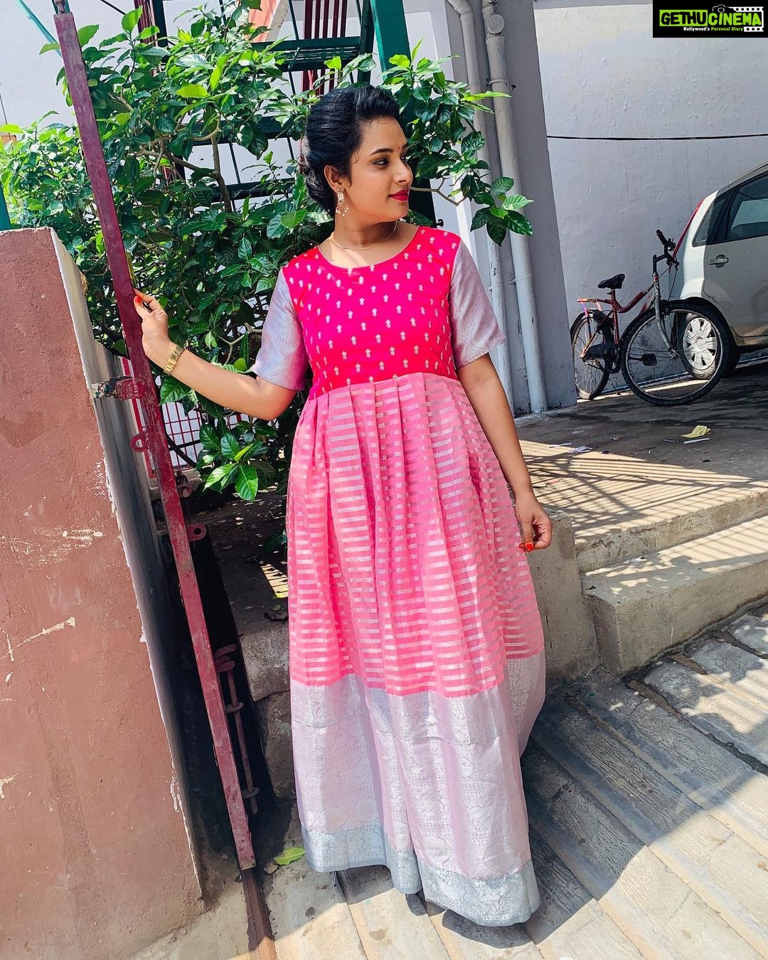 Hari Teja Instagram - This beautiful outfits for Pandaga chesko❤️ Thank u @aanyasriboutique ❤️