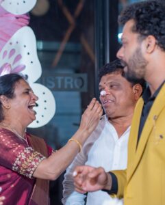 Hari Teja Instagram - It was all about laughs … love.. happiness .. hugs and full of blessings … as our little flower turned one❤️ Pc: @relivevisuals @whoisindrasena ❤️ Decoration: @occasionsbysudhadatla ❤️