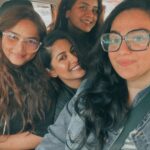 Hebah Patel Instagram – Insert “lame friendship related” caption! X Mumbai, Maharashtra