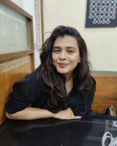 Hebah Patel Instagram - Small eyes! Big smiles!! #myjam Mumbai, Maharashtra