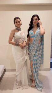 Helly Shah Instagram - 😏😏🫠 Jhulta Minara 🥲