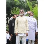 Jackie Shroff Instagram - Reposted from @bombaytimes Jackie Shroff, Rakeysh Omprakash Mehra, Subhash Ghai and Divya Dutta celebrate 75th Independence day 🇮🇳 #jackieshroff #rakeyshomprakashmehra #subhashghai #DivyaDutta