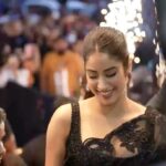 Janhvi Kapoor Instagram - Inaugurated Reliance Digital’s first of its kind Tech Immersive Flagship Store at South Ex-II, Delhi. They have multiple experience zones & the latest in premium electronics. You guys have to check it out! @reliance_digital